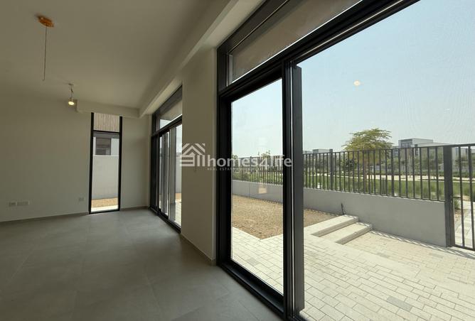 53597389 - Property Image 3