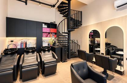 Shop - Studio - 1 for rent in Jumeirah 3 - Jumeirah - Dubai