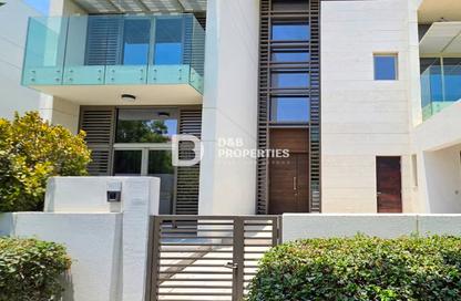 Villa - 4 Bedrooms - 6 Bathrooms for rent in District One Villas - District One - Mohammed Bin Rashid City - Dubai