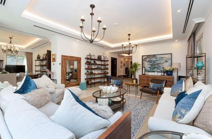 Villa - 4 Bedrooms - 6 Bathrooms for sale in Villa Lantana 2 - Villa Lantana - Dubai Science Park - Dubai