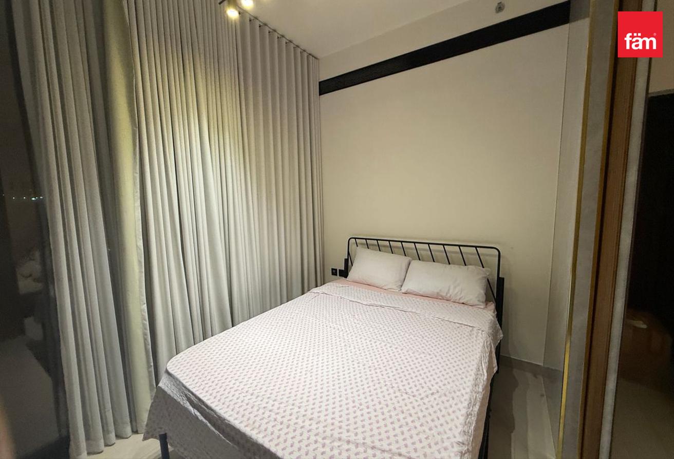 Studio Bedroom | Pool View | Ready to move photo 7