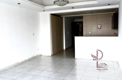 Apartment - Studio - 1 for rent in Al Waleed Paradise - JLT Cluster R - Jumeirah Lake Towers - Dubai Apartment - Studio - 1 for rent in Al Waleed Paradise - JLT Cluster R - Jumeirah Lake Towers - Dubai