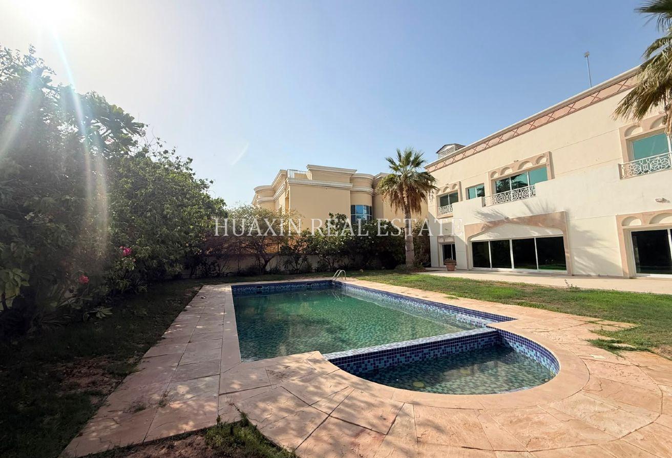 Independent | Huge Garden | Private Swimming Pool photo 17