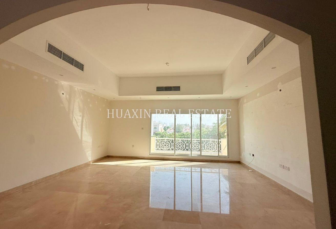 Independent | Huge Garden | Private Swimming Pool photo 9