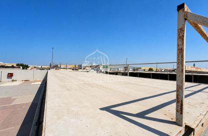 Warehouse - Studio - 1 for rent in Al Sajaa S - Al Sajaa - Sharjah