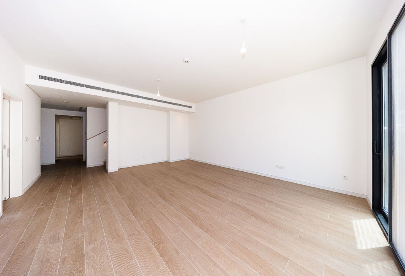 4 bedroom townhouse in Jebel Ali Village Townhouses, Jebel Ali: 18