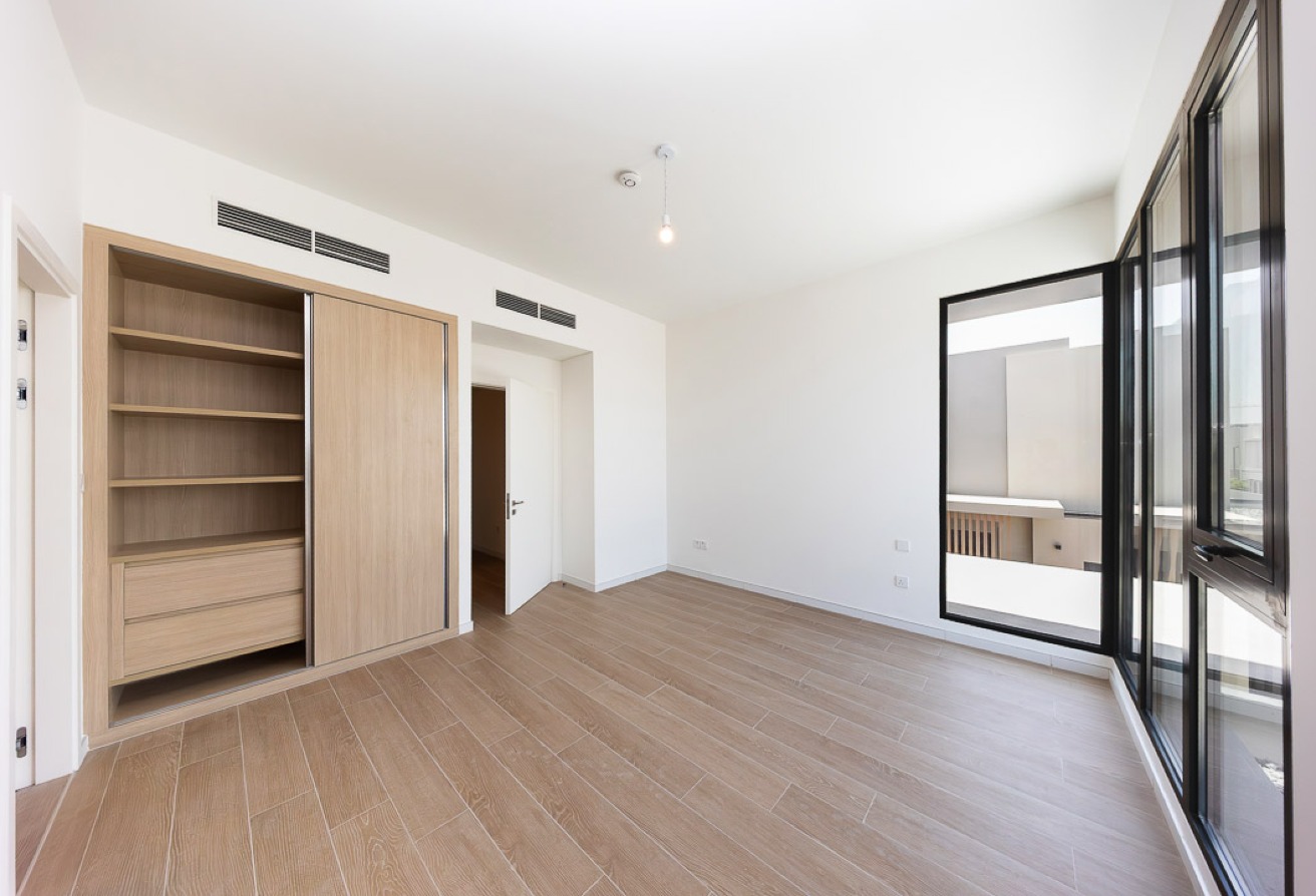 4 bedroom townhouse in Jebel Ali Village Townhouses, Jebel Ali: 24