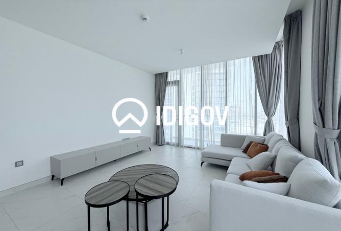 CORNER | HIGH FLOOR | FURNISHED | VACANT photo 3
