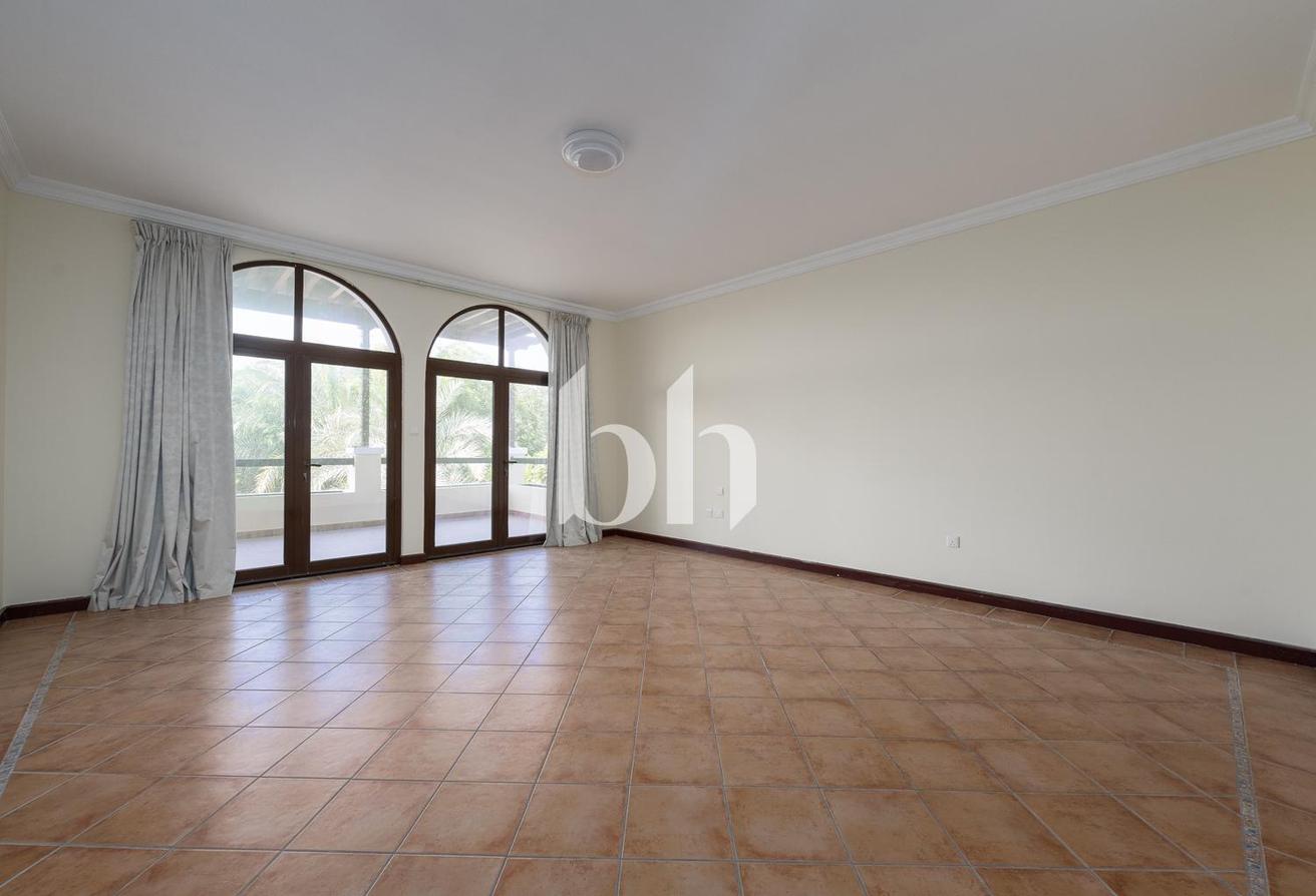 Private Pool | On Park | Large Plot | Prime Area photo 12
