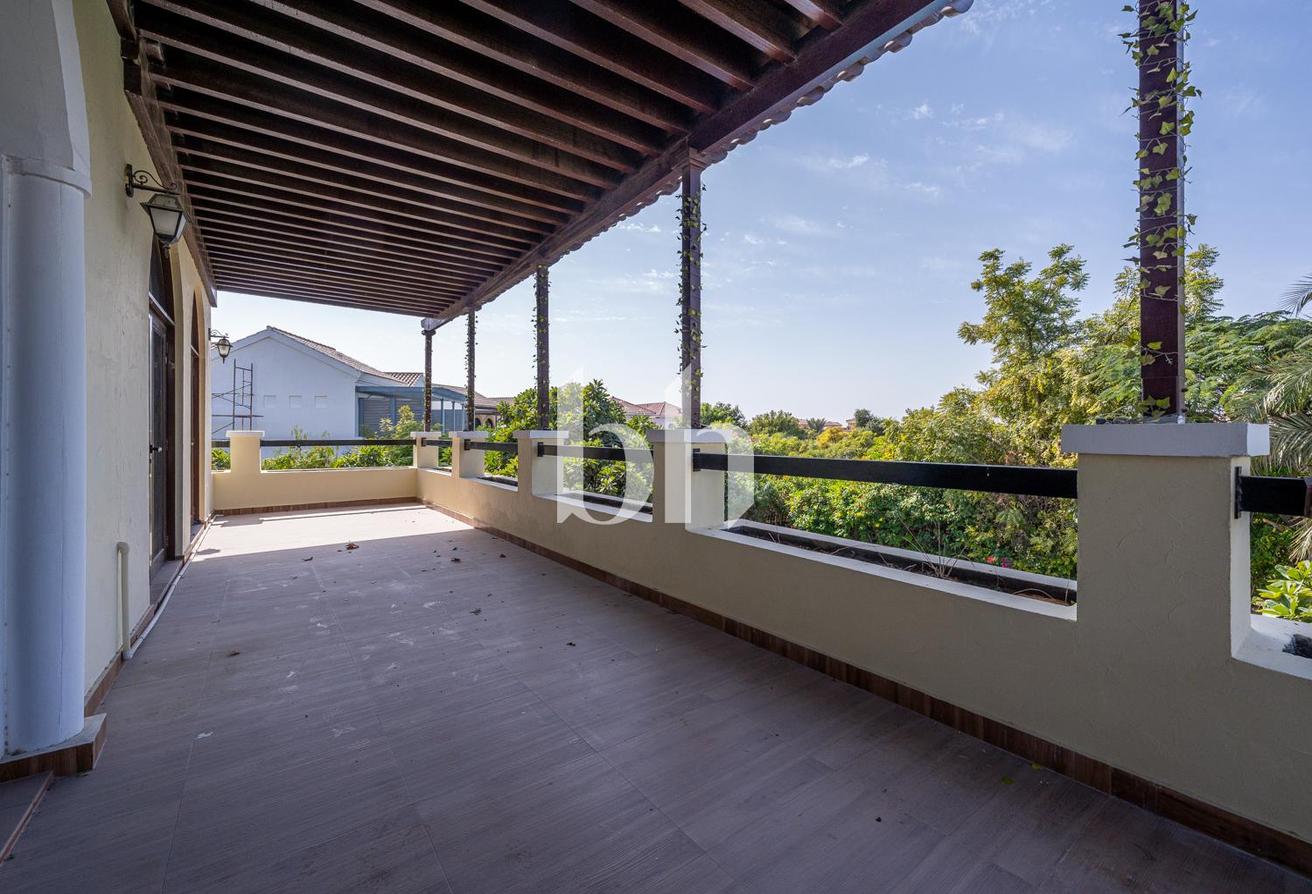 Private Pool | On Park | Large Plot | Prime Area photo 15