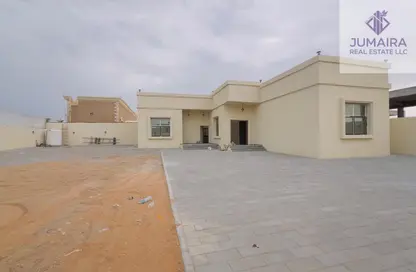 Compound - 2 Bedrooms - 4 Bathrooms for rent in Al Riffa - Ras Al Khaimah
