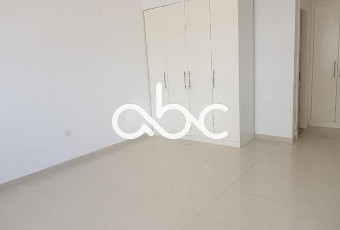 70683560 - صورة العقار 2