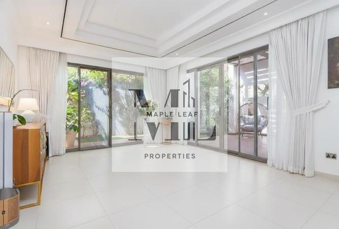 71510949 - Property Image 3