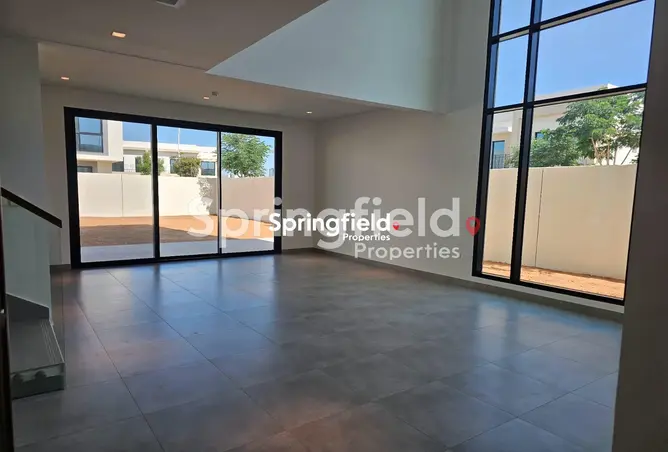 151922209 - Property Image 2