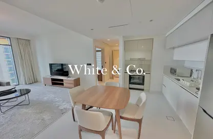 Apartment - 1 Bedroom - 1 Bathroom for rent in Marina Vista Tower 1 - Marina Vista - EMAAR Beachfront - Dubai Harbour - Dubai