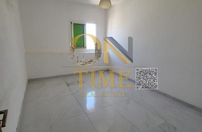 Apartment - 4 - 2 for rent in Al Eman Building - Al Rashidiya 3 - Al Rashidiya - Ajman Apartment - 4 - 2 for rent in Al Eman Building - Al Rashidiya 3 - Al Rashidiya - Ajman