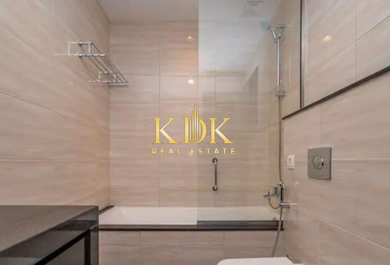 Premium 1 BR | Fully Furnished | Bright Layout photo 9