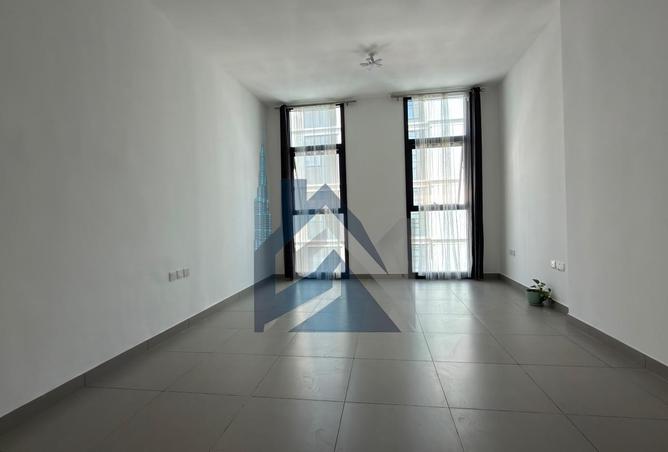 73132811 - Property Image 3