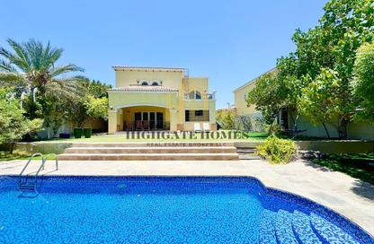 Villa - 4 - 5 for rent in Jumeirah Park - Dubai Villa - 4 - 5 for rent in Jumeirah Park - Dubai