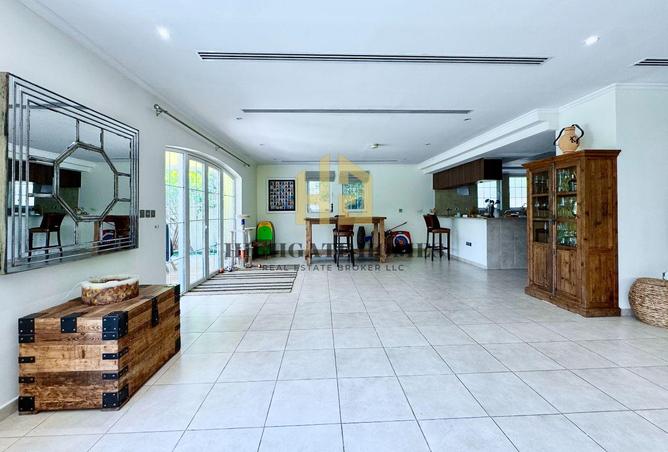 142369646 - Property Image 2
