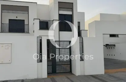 Villa - 4 Bedrooms - 6 Bathrooms for rent in Fay Al Reeman II - Al Shamkha - Abu Dhabi