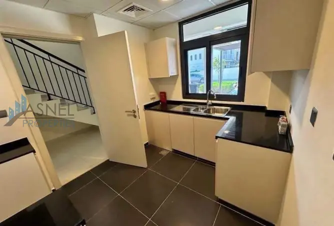 136068830 - Property Image 3