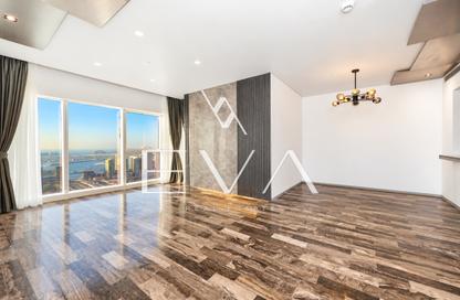 Apartment - 2 - 3 for rent in Damac Heights - Dubai Marina - Dubai