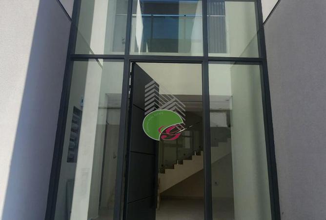 94000349 - Property Image 3