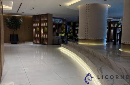 Full Floor - Studio - 1 Bathroom for rent in Fairmont Hotel - Sheikh Zayed Road - Dubai