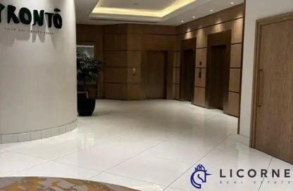 Full Floor - Studio - 1 Bathroom for rent in Fairmont Hotel - Sheikh Zayed Road - Dubai