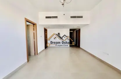 شقة - غرفة نوم - 2 حمامات للايجار في لي هواريزون ريزيدينس - المدينة العالمية المرحلة 2 - 4 الورسان - الورسان - دبي