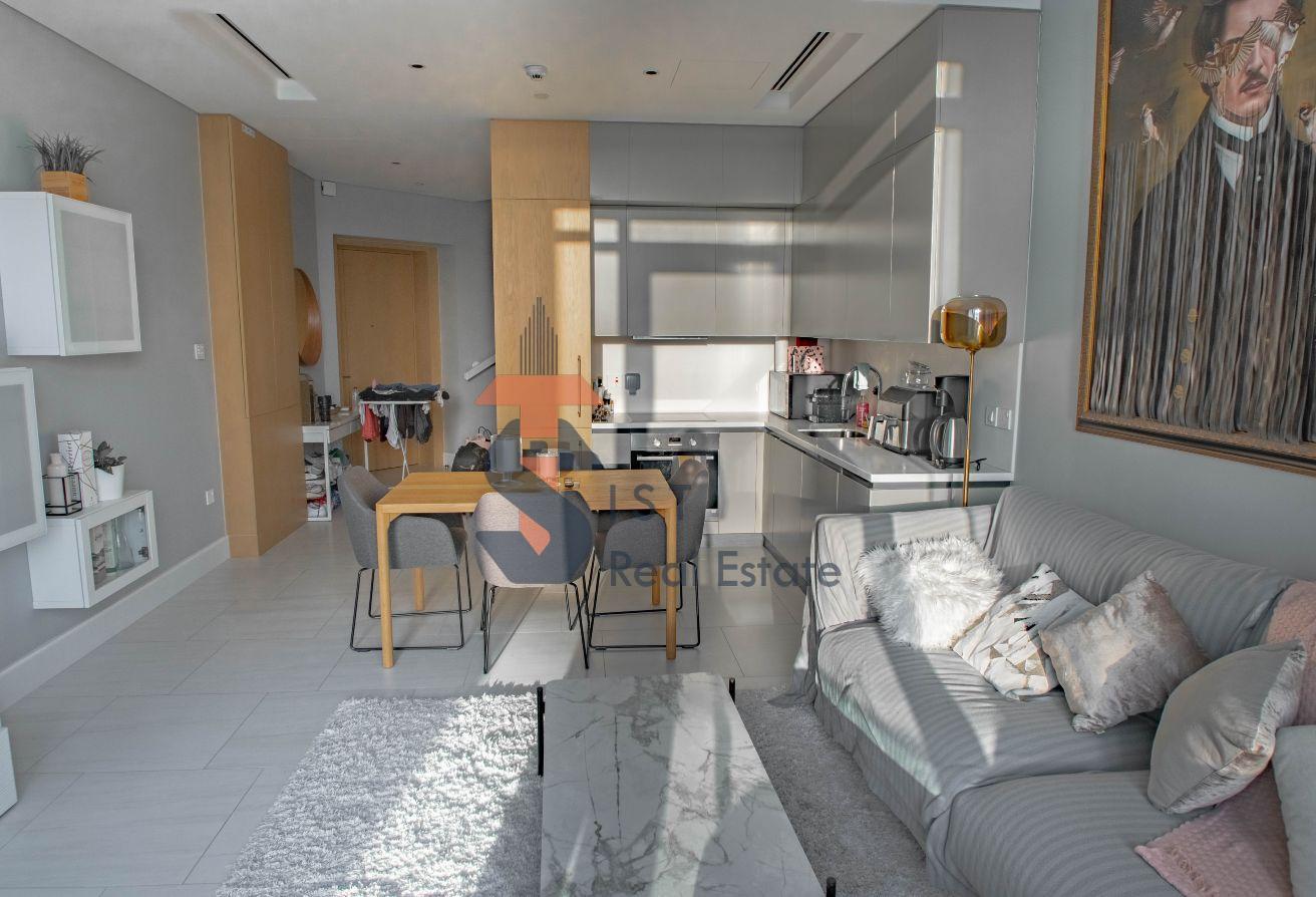 Vacant Duplex | Burj Khalifa View | Furnished photo 3