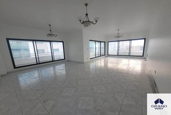 141929290 - Property Main Image