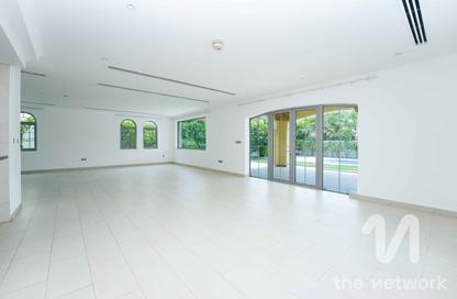 Villa - 4 Bedrooms - 5 Bathrooms for rent in District 4 - Jumeirah Park - Dubai