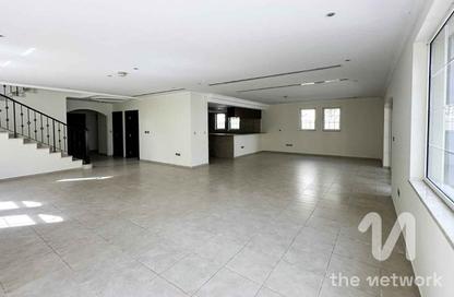 Villa - 4 Bedrooms - 5 Bathrooms for rent in District 4 - Jumeirah Park - Dubai Villa - 4 Bedrooms - 5 Bathrooms for rent in District 4 - Jumeirah Park - Dubai