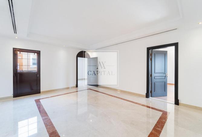 77363315 - Property Image 3