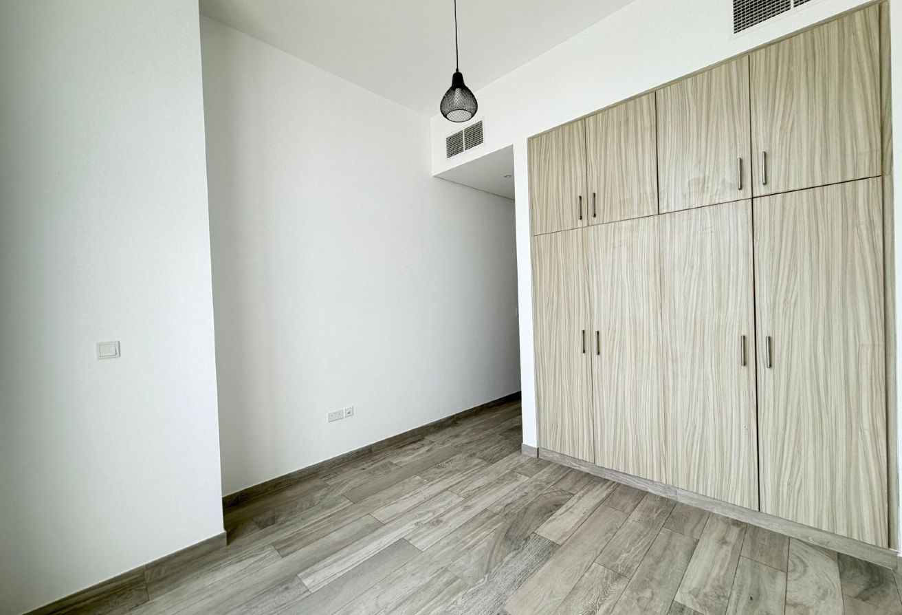 Marbella 5BR Villa | Spacious | Prime Location