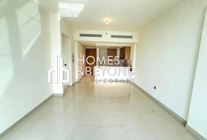 83212777 - Property Image 3