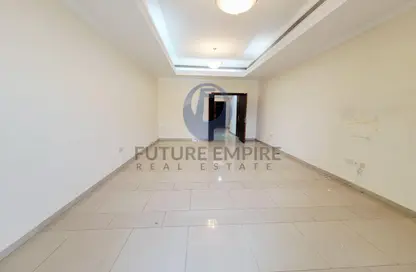 Apartment - 2 Bedrooms - 3 Bathrooms for rent in Al Karama - Dubai