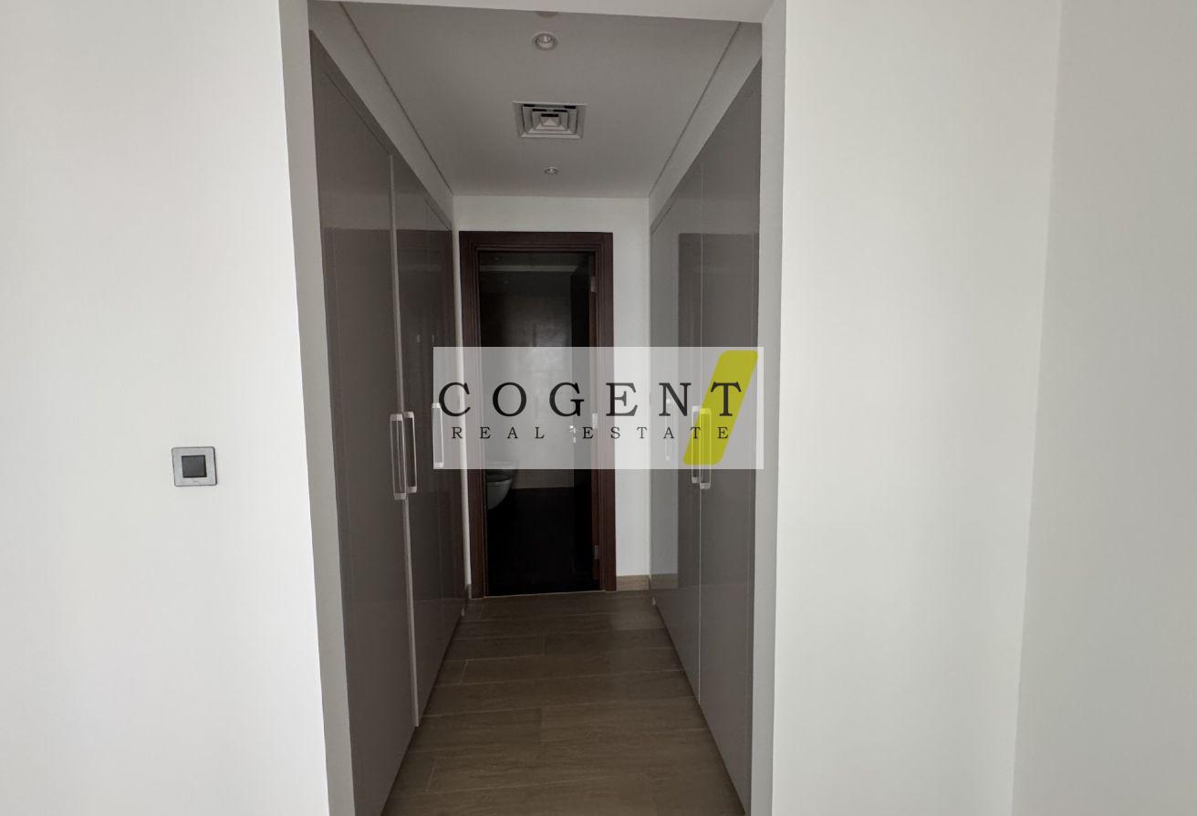 Amenitioes view | Vacant | Great layout photo 7