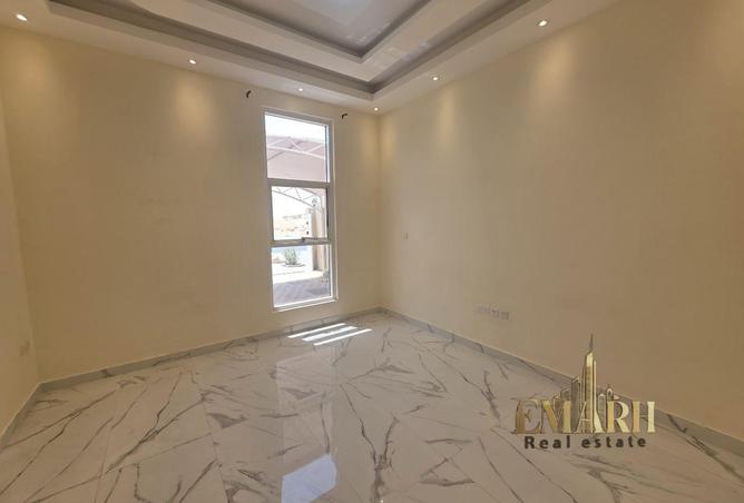 138314418 - Property Image 3