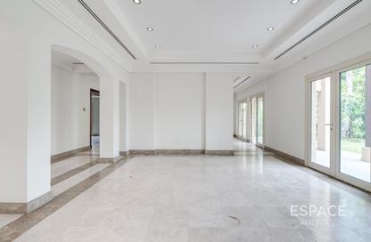 Villa - 5 Bedrooms - 5 Bathrooms for rent in Meadows 5 - Meadows - Dubai