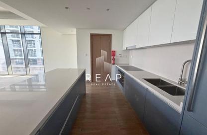 Apartment - 3 - 3 for sale in Fern - Central Park at City Walk - City Walk - Dubai