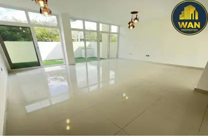 تاون هاوس - 3 غرف نوم - 3 حمامات للبيع في فلل اكنان - فاردون - داماك هيلز 2 - دبي