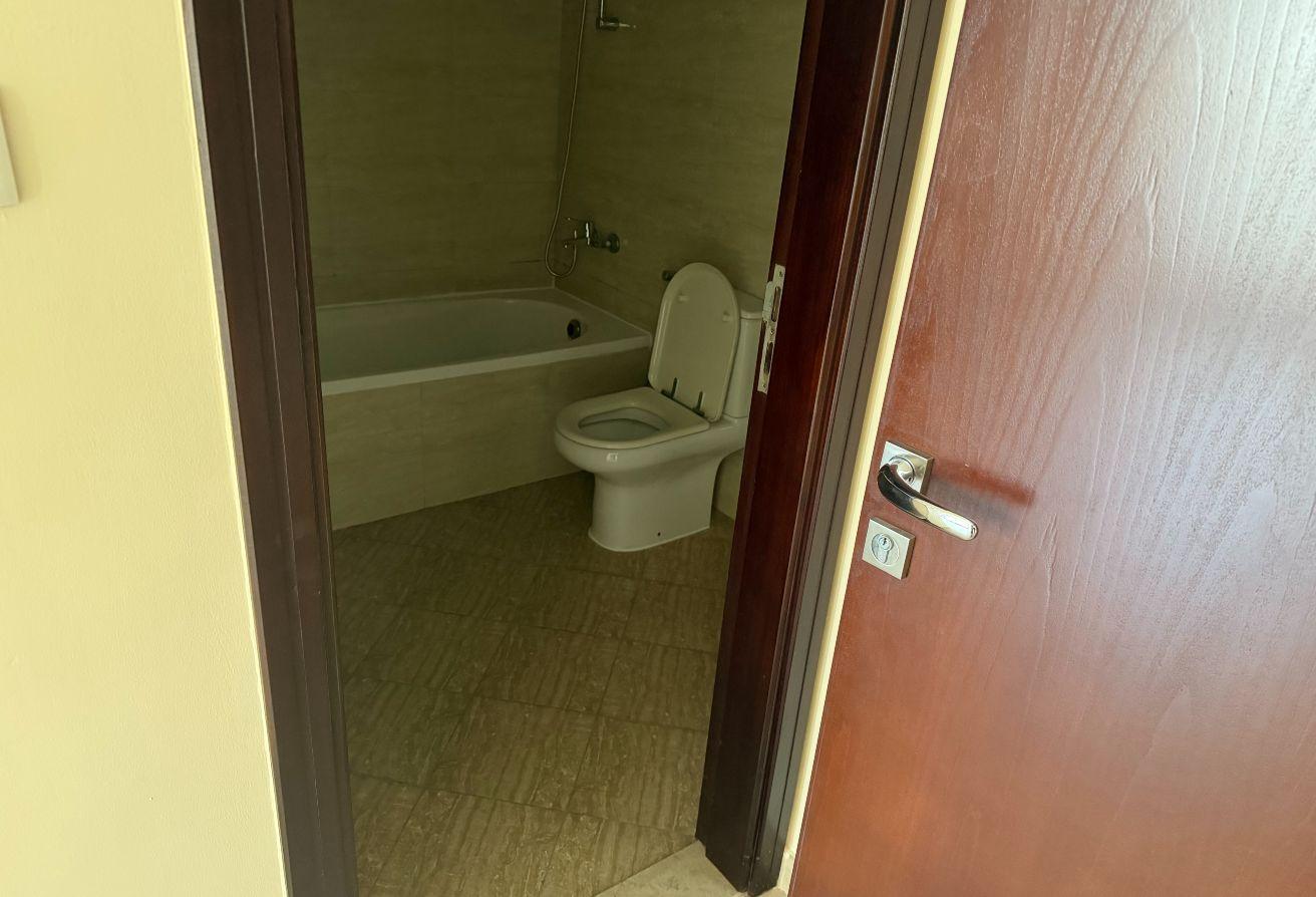 UNFURNISHED | HIGH FLOOR | FLEXIBLE PAYMENTS photo 8