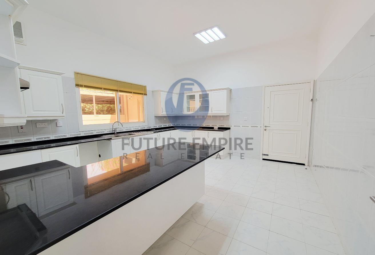 Spacious 5BHK Villa & Private Pool + Maid Room photo 12