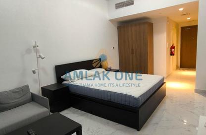 Apartment - Studio - 1 for rent in Oasis 1 - Oasis Residences - Masdar City - Abu Dhabi