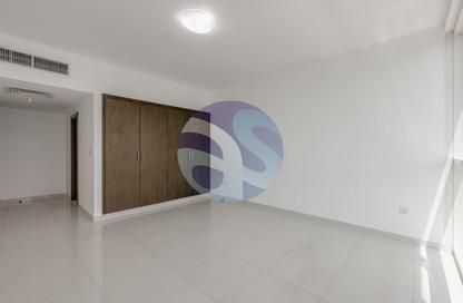 Apartment - 2 Bedrooms - 3 Bathrooms for rent in Coral Tower - Business Bay - Dubai
