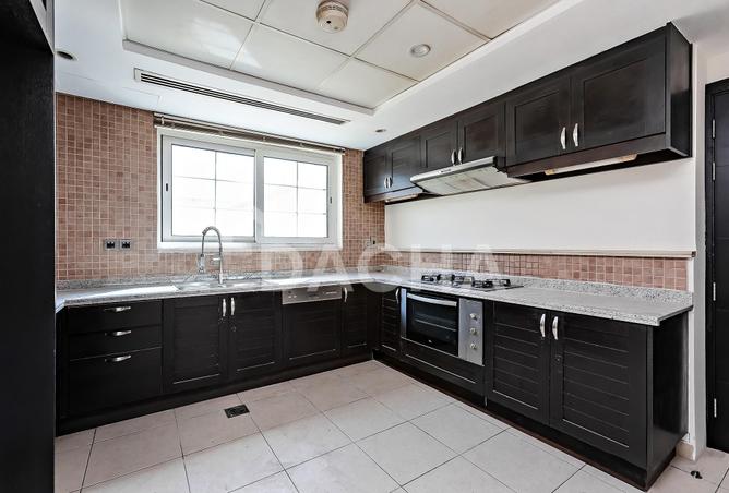 53183188 - Property Image 3