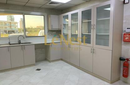Villa - 4 - 5 for rent in Garden Lane Villas - District 15 - Jumeirah Village Circle - Dubai